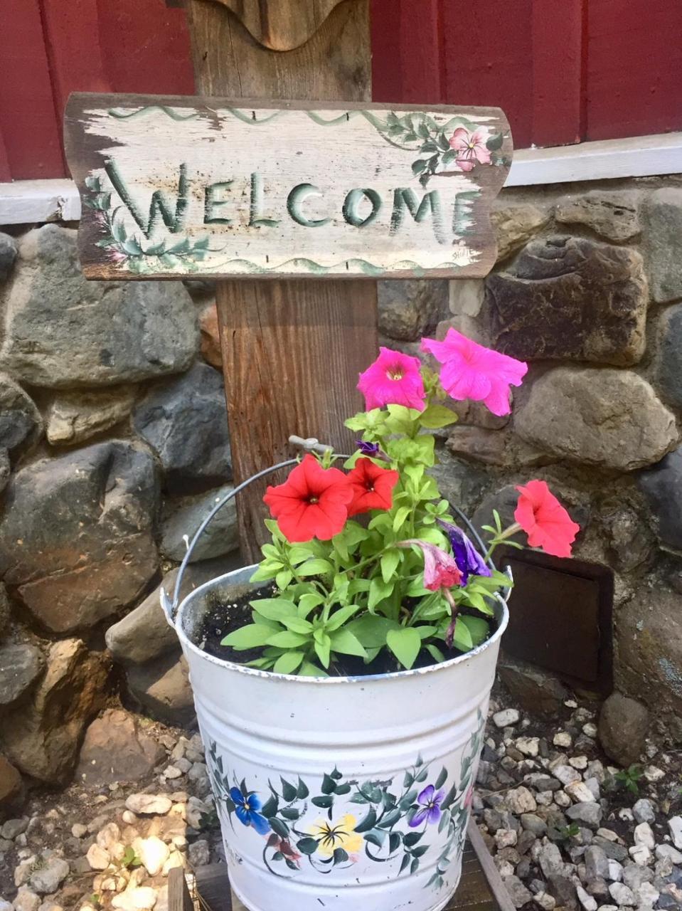 Sierra Sky Lodge Sloat Exterior photo